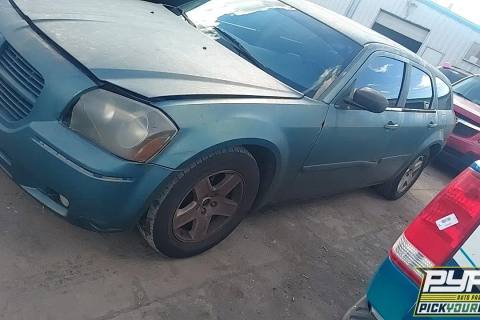 Photo of 2005 Dodge Magnum