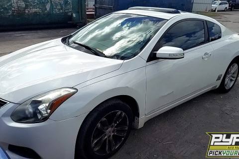 Photo of 2011 Nissan Altima