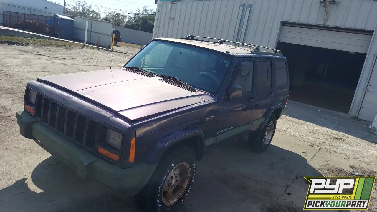 Photo of 1999 Jeep Cherokee