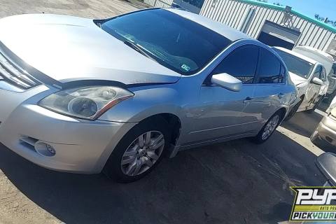 Photo of 2010 Nissan Altima