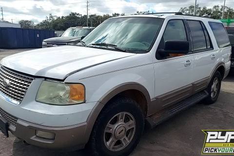 Photo of 2003 Ford Expedition
