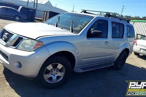 Photo of 2011 Nissan Pathfinder