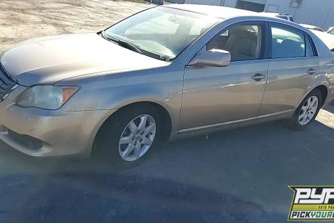 Photo of 2008 Toyota Avalon