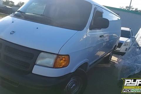 Photo of 2003 Dodge Ram 2500 Van
