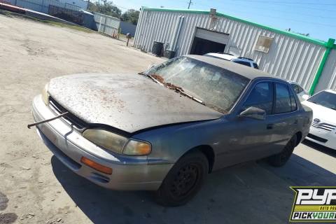 Photo of 1996 Toyota Camry