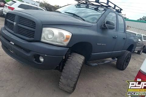 Photo of 2004 Dodge Ram 1500