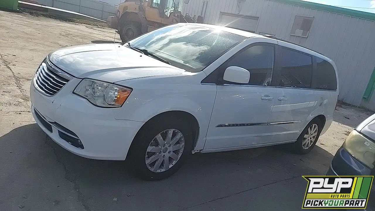 Photo of 2014 Chrysler Town & Country