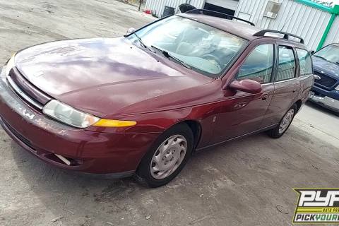 Photo of 2000 Saturn Lw1