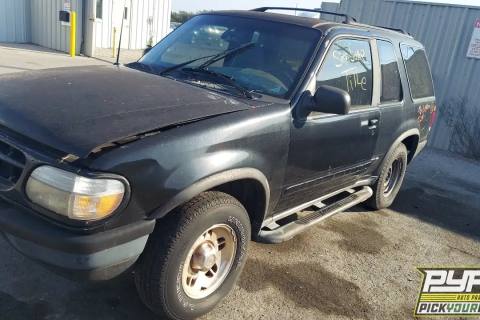 Photo of 1996 Ford Explorer