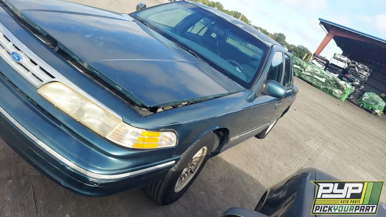 Photo of 1996 Ford Crown Victoria