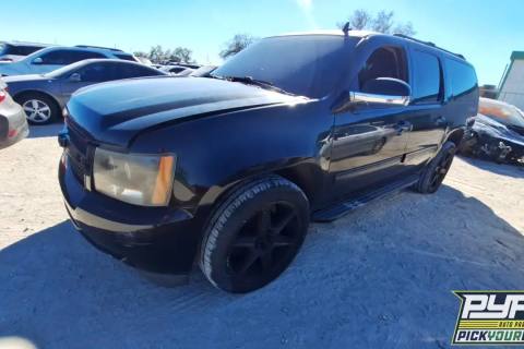 Photo of 2013 Chevrolet Suburban 1500