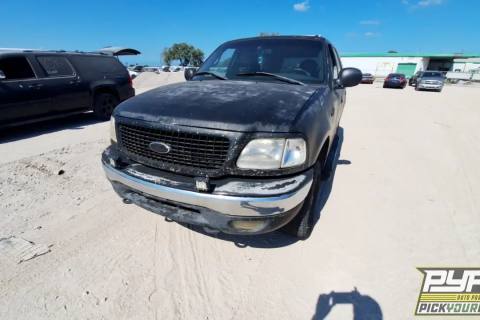 Photo of 2001 Ford Expedition