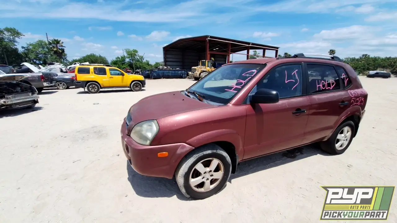 Photo of 2005 Hyundai Tucson