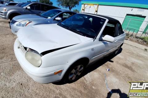 Photo of 2001 Volkswagen Cabrio