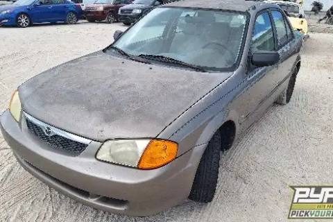 Photo of 1999 Mazda Protege