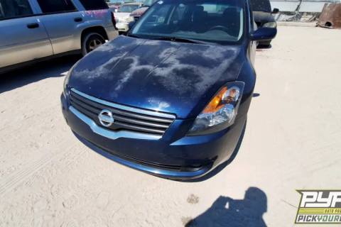 Photo of 2009 Nissan Altima