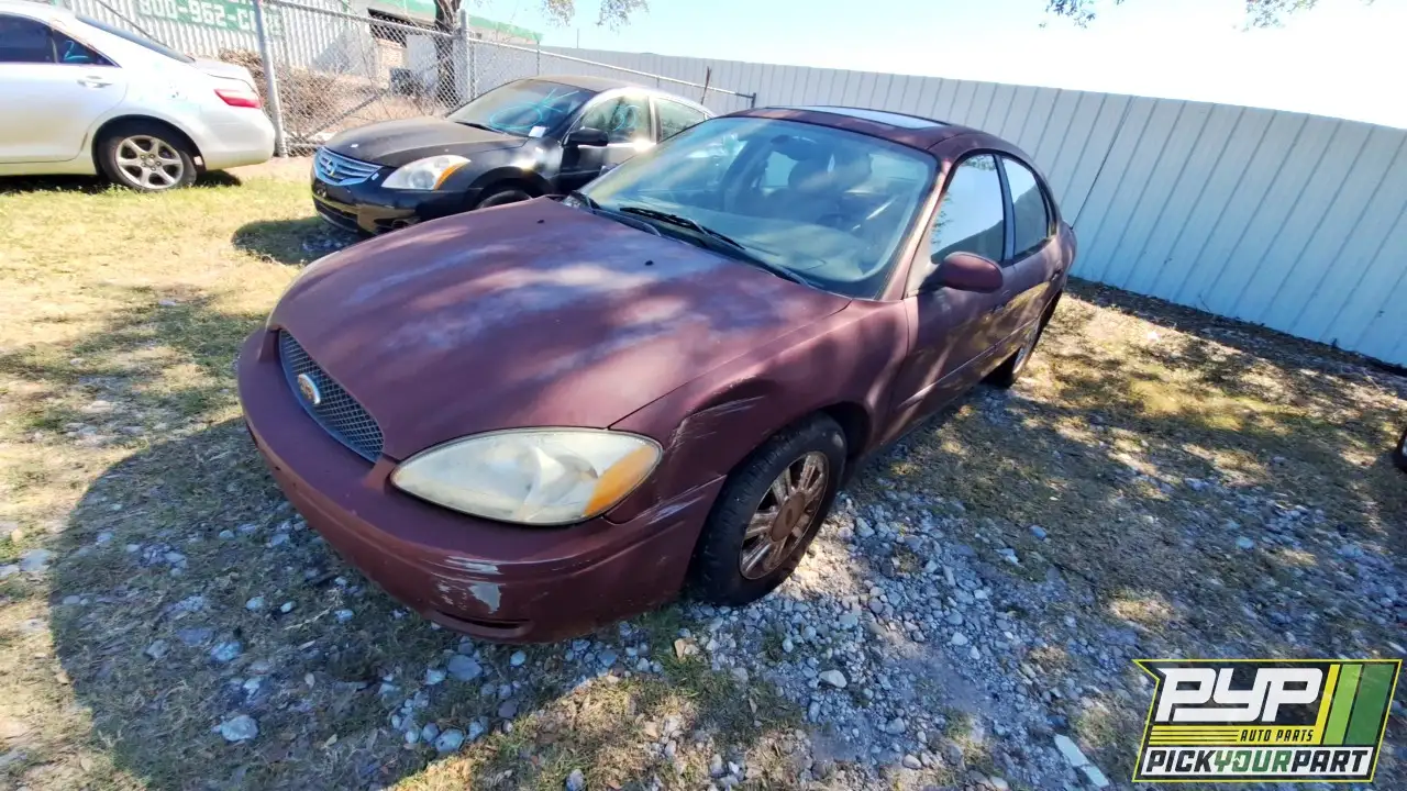 Photo of 2005 Ford Taurus