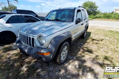 Photo of 2003 Jeep Liberty