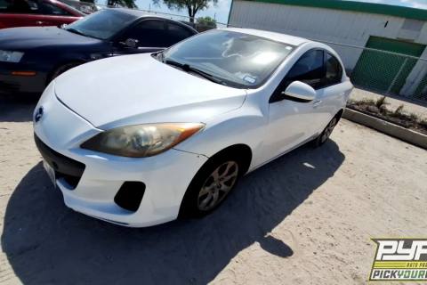Photo of 2013 Mazda 3