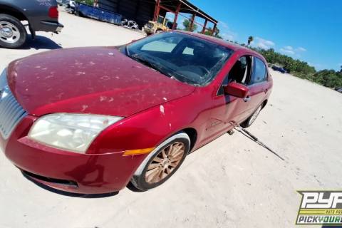 Photo of 2008 Mercury Milan