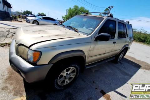 Photo of 2000 Nissan Pathfinder