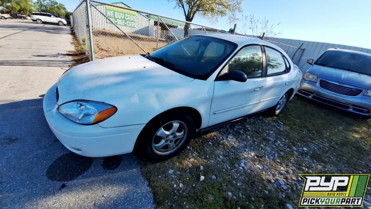Photo of 2004 Ford Taurus
