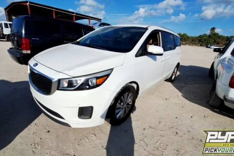 Photo of 2017 Kia Sedona
