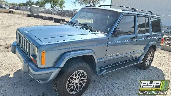 Photo of 1998 Jeep Cherokee