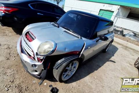 Photo of 2006 Mini Cooper