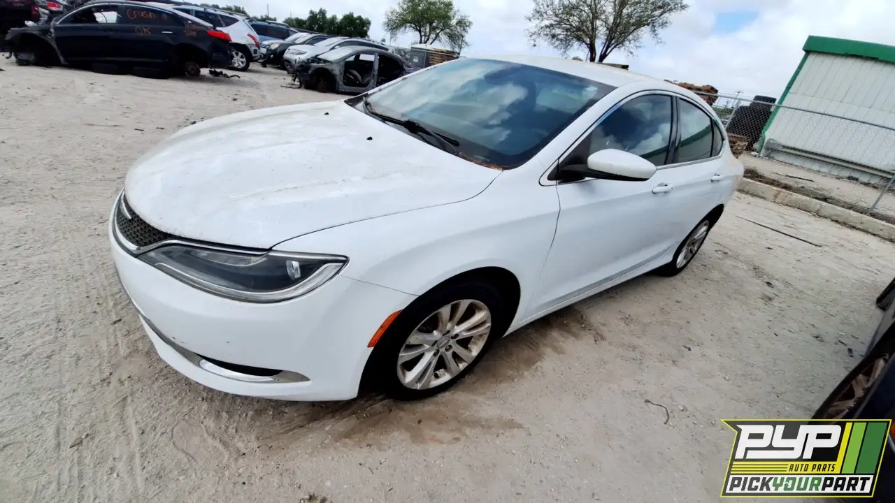 Photo of 2015 Chrysler 200