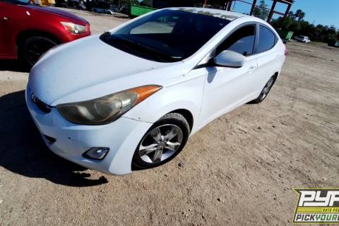 Photo of 2013 Hyundai Elantra