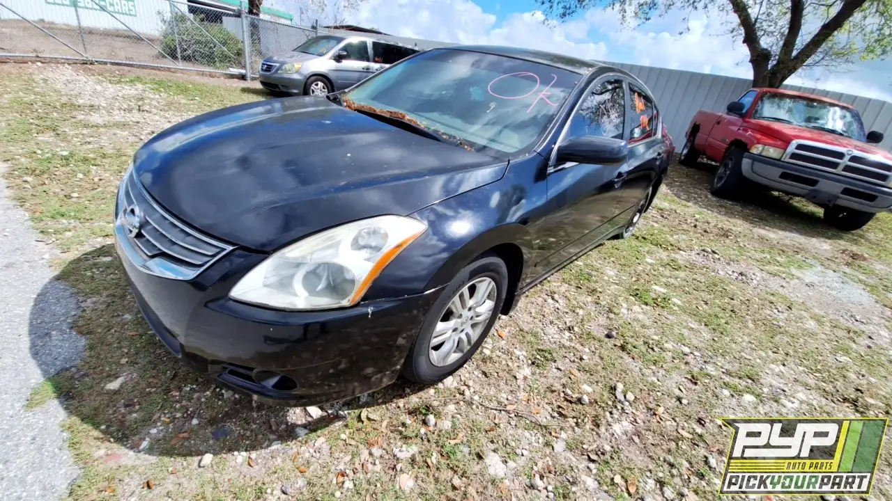 Photo of 2011 Nissan Altima