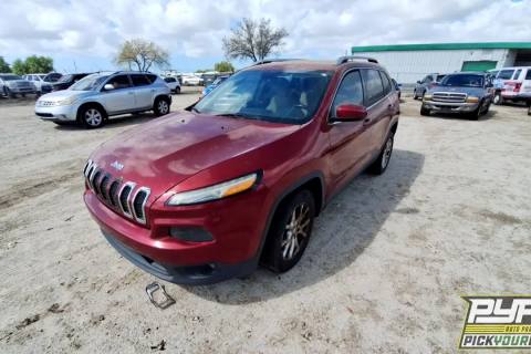 Photo of 2015 Jeep Cherokee