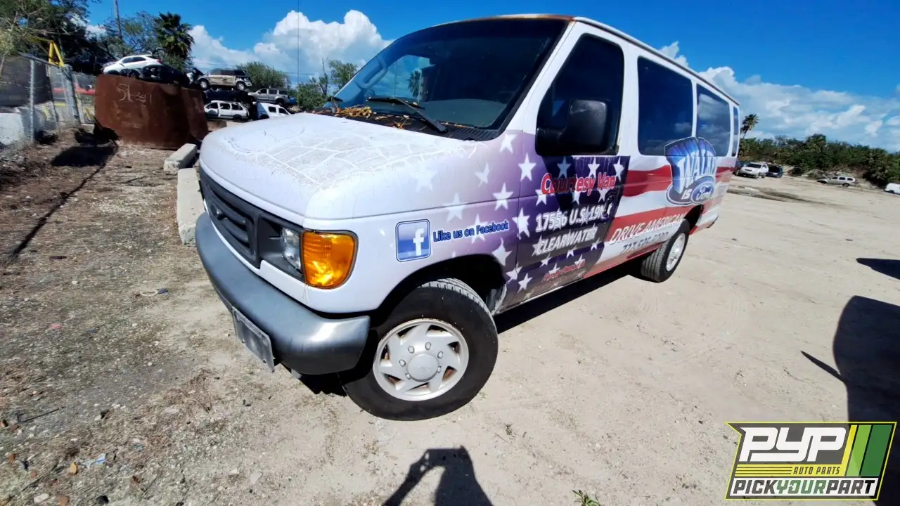 Photo of 2003 Ford Econoline