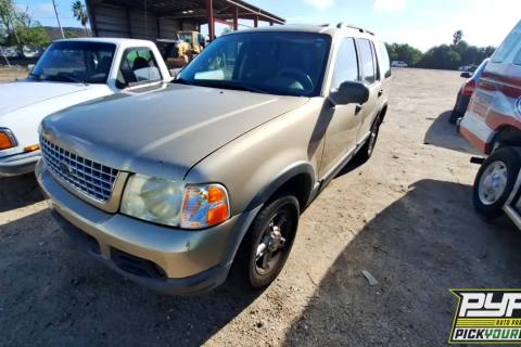 Photo of 2003 Ford Explorer