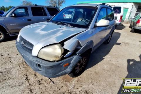 Photo of 2005 Hyundai Tucson