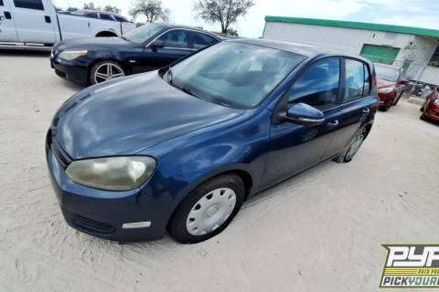 Photo of 2010 Volkswagen Golf