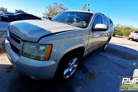 Photo of 2009 Chevrolet Suburban 1500