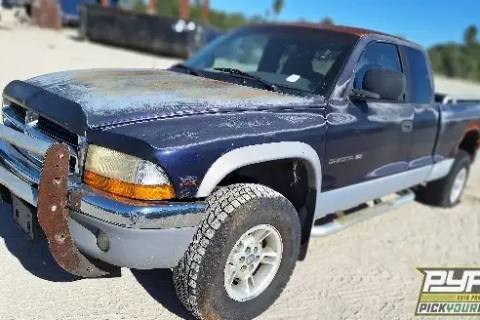 Photo of 1999 Dodge Dakota