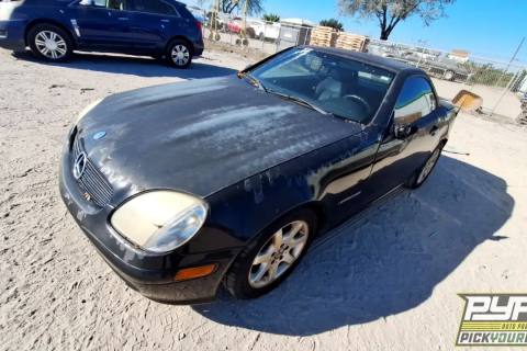 Photo of 2004 Mercedes-Benz Slk230