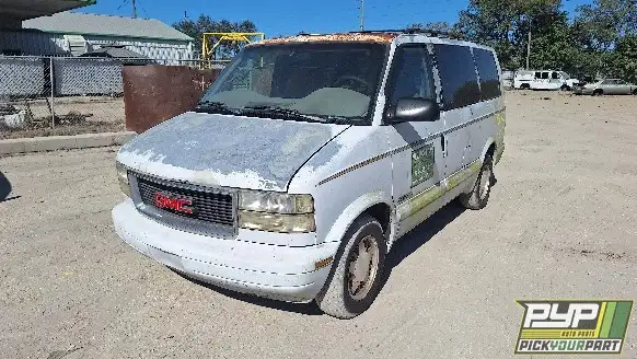 Photo of 1997 Gmc Safari