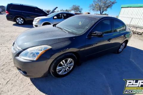 Photo of 2011 Nissan Altima