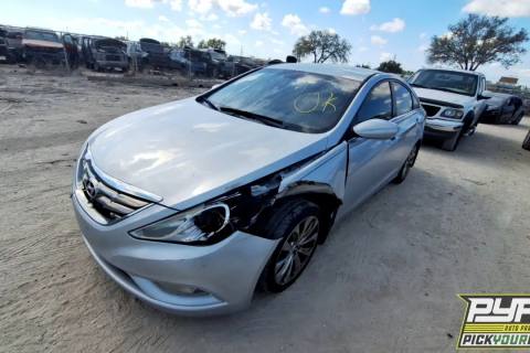 Photo of 2013 Hyundai Sonata