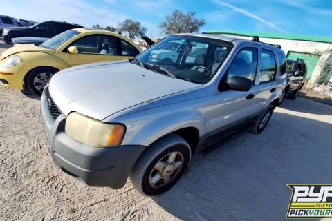 Photo of 2004 Ford Escape