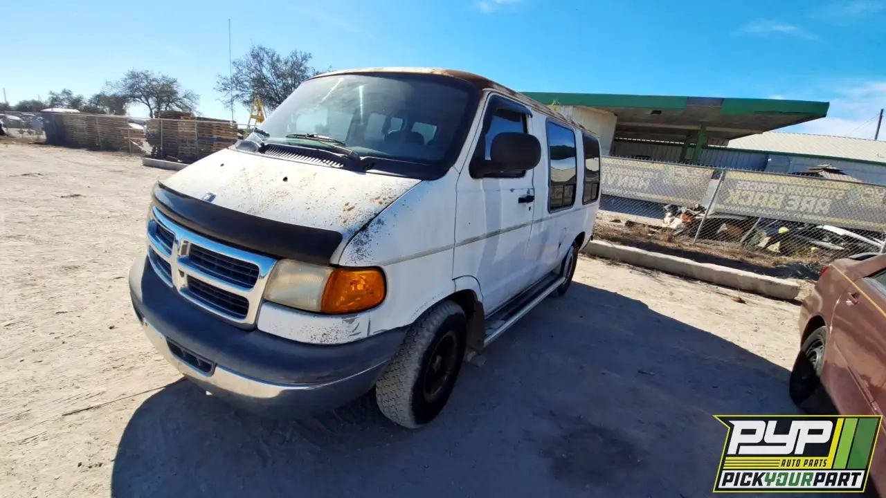 Photo of 2000 Dodge Ram 1500 Van