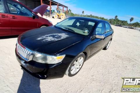 Photo of 2008 Lincoln Mkz