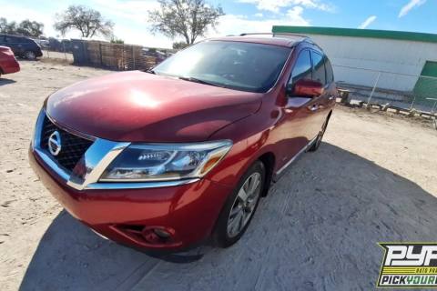 Photo of 2014 Nissan Pathfinder