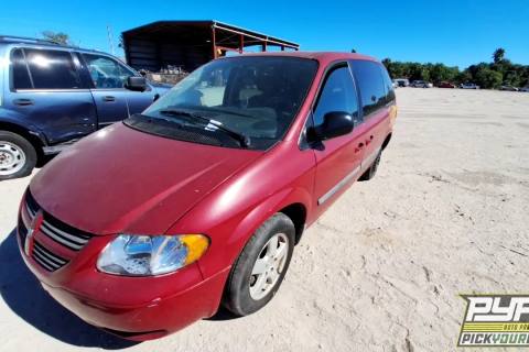 Photo of 2006 Dodge Caravan