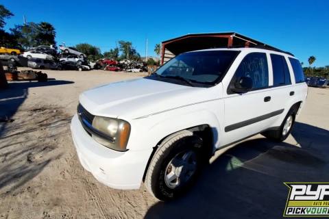 Photo of 2005 Chevrolet Trailblazer