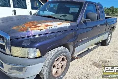Photo of 1999 Dodge Ram 1500